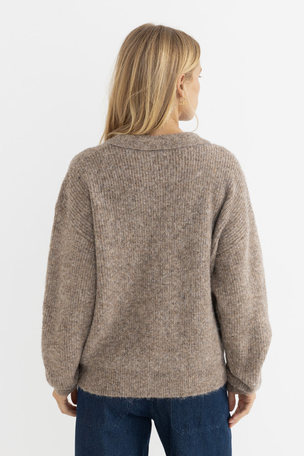 QUINN V-NECK COLLARED JUMPER