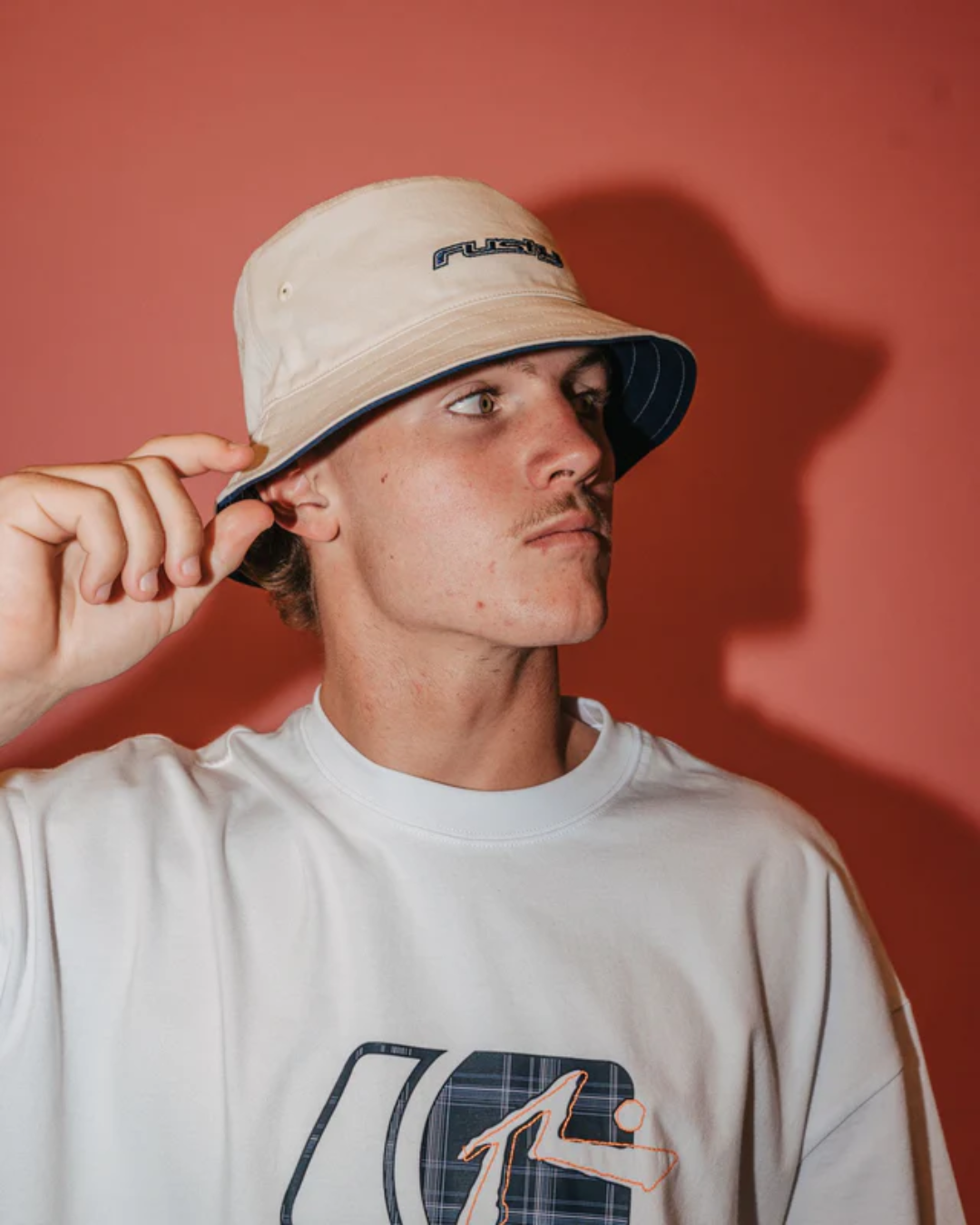 ROAD TRIP REVERSIBLE BUCKET HAT