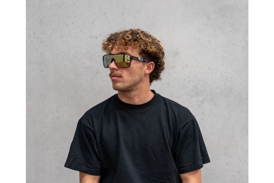 REMIX - BRYAN IGUCHI/LL GOLD ION POLAR