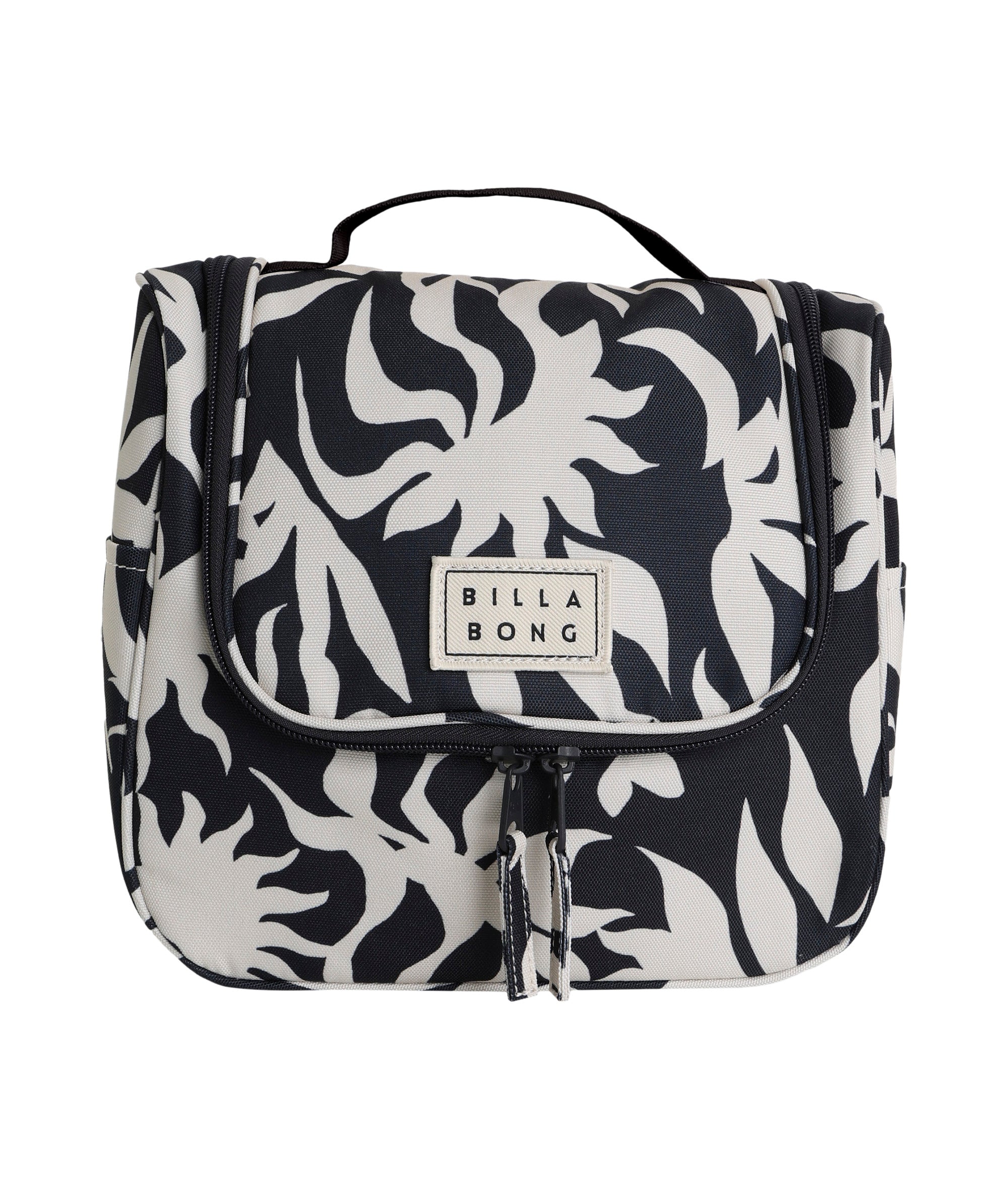 TRAVEL BEAUTY