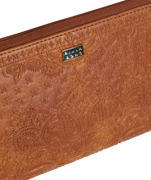 BANDANA MANDALA TRAVEL WALLET -  TAN